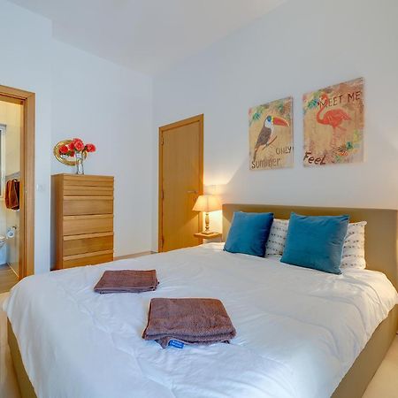 Prime Location Apartment With Side Seaviews Sliema Eksteriør bilde