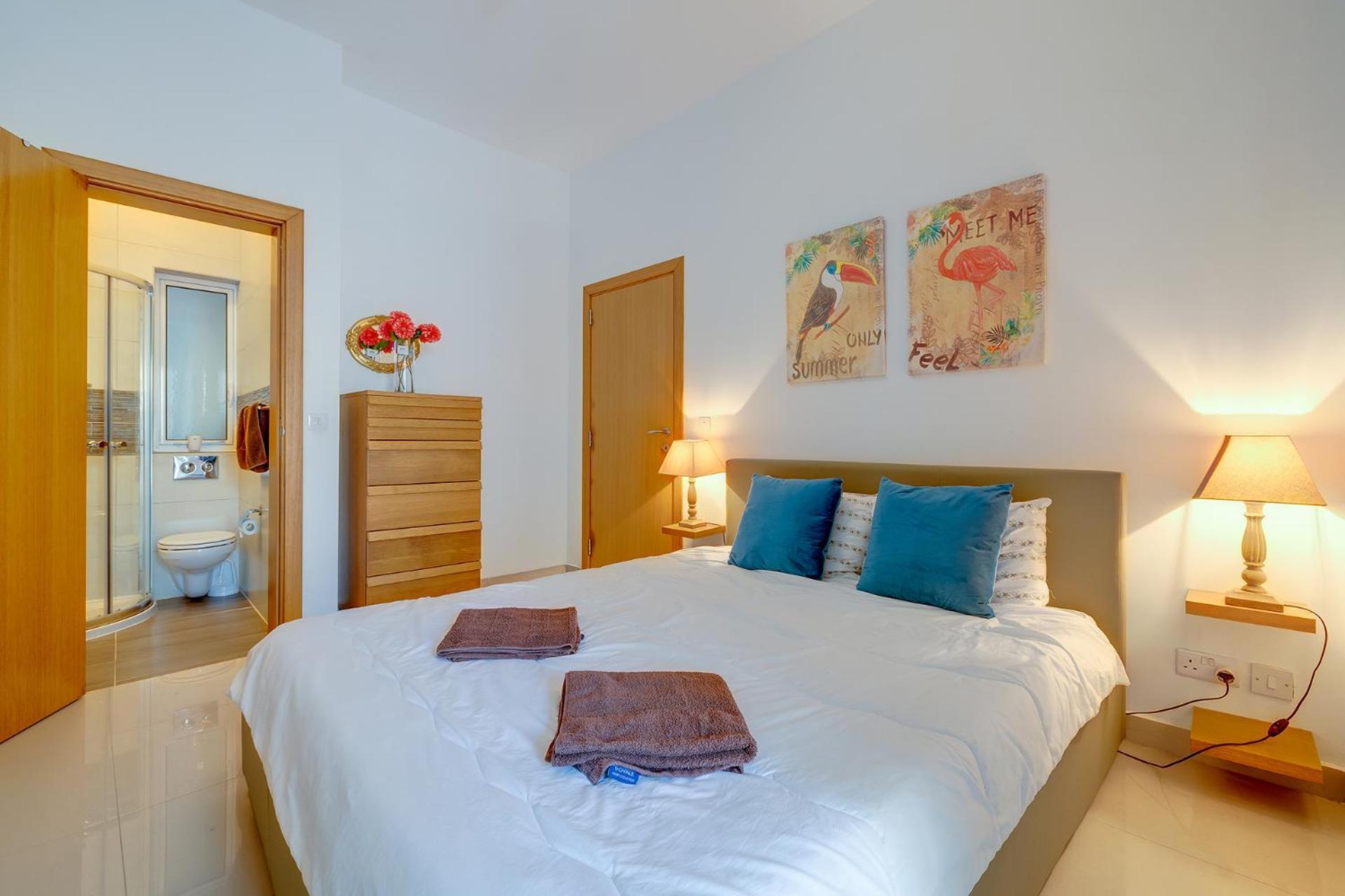 Prime Location Apartment With Side Seaviews Sliema Eksteriør bilde