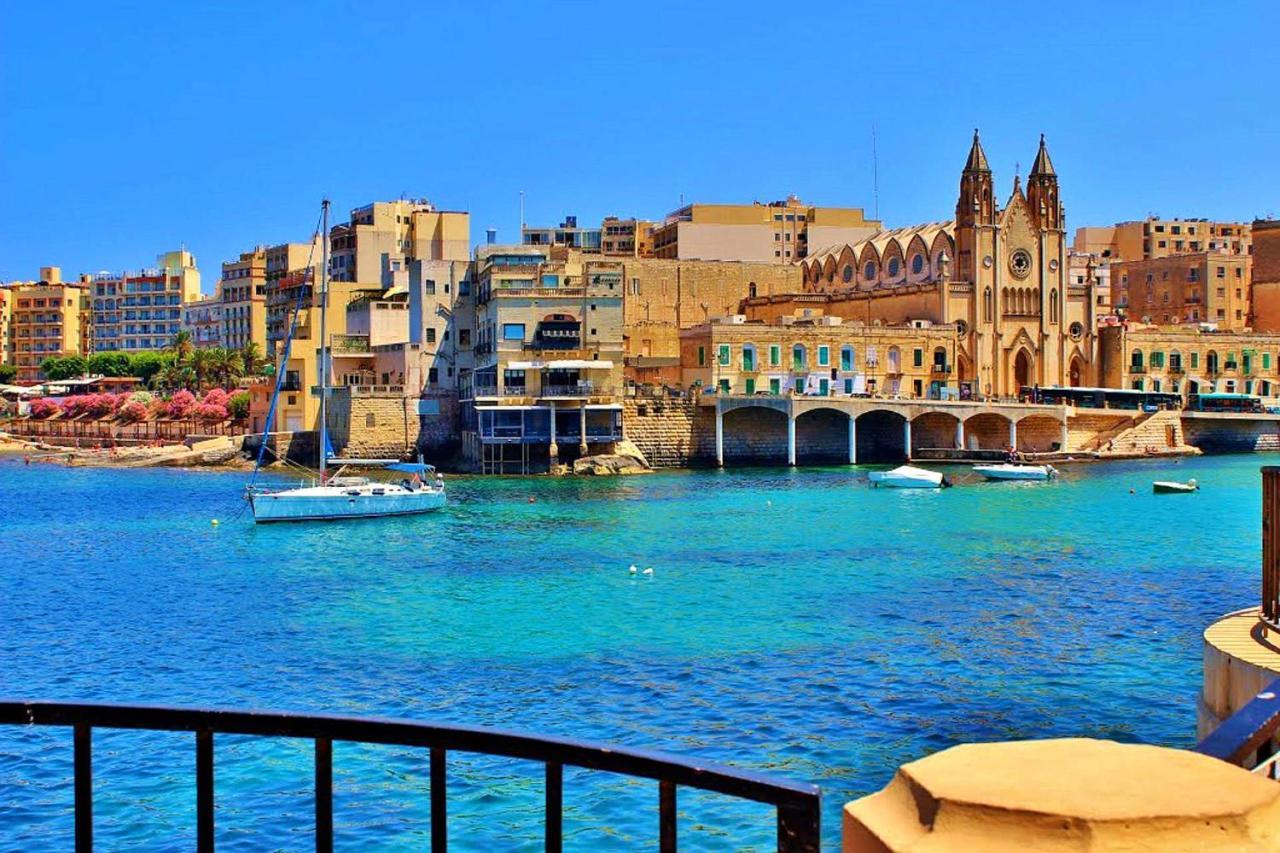 Prime Location Apartment With Side Seaviews Sliema Eksteriør bilde